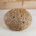 Sonnenblumen Mischbrot mit Sonnenblumenkernen